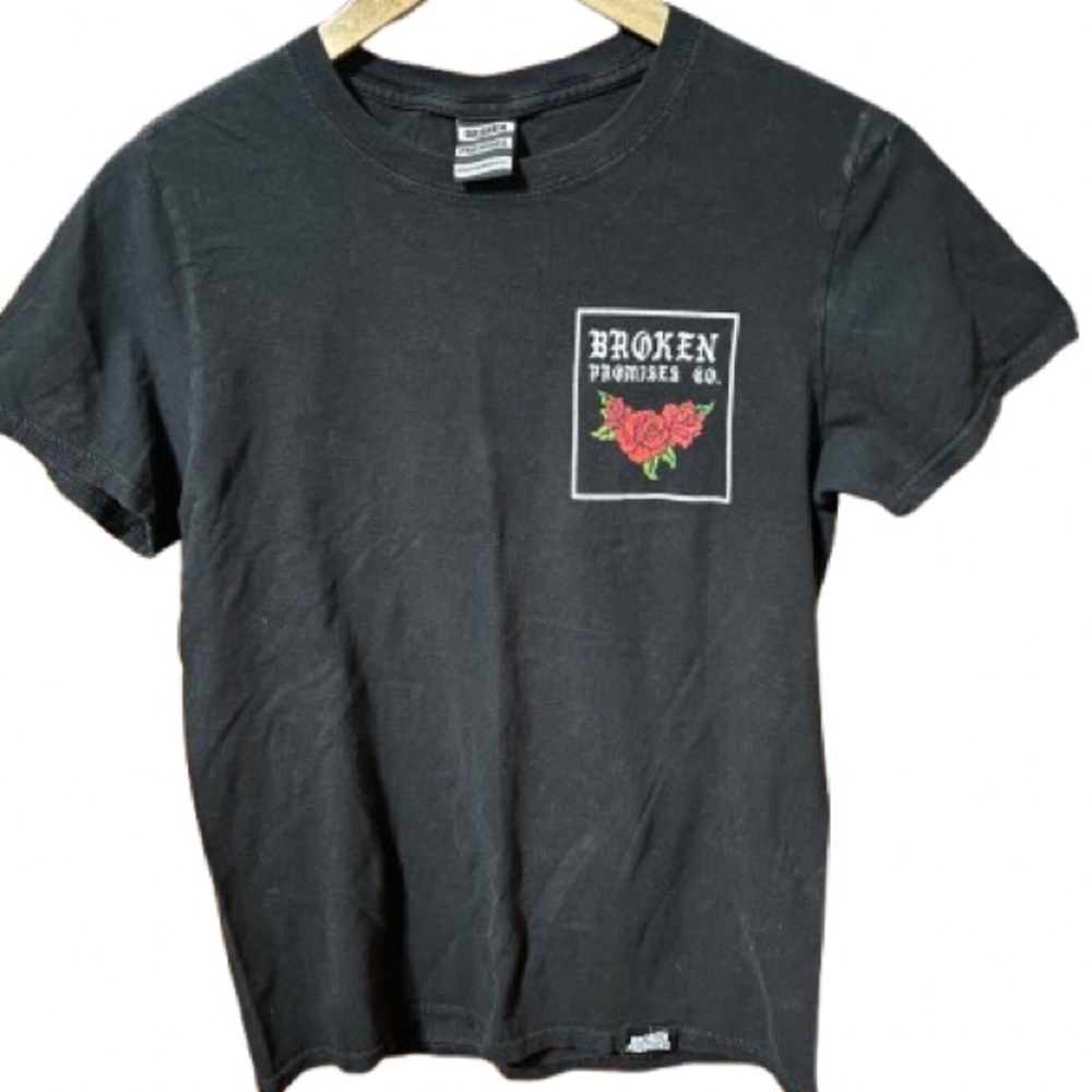 Broken Promises Black Rose T-Shirt Size Small